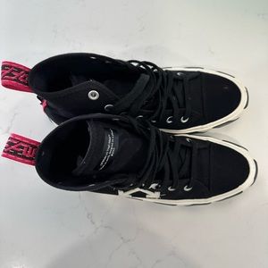 Off white black and white vulcanized mid top sneaker